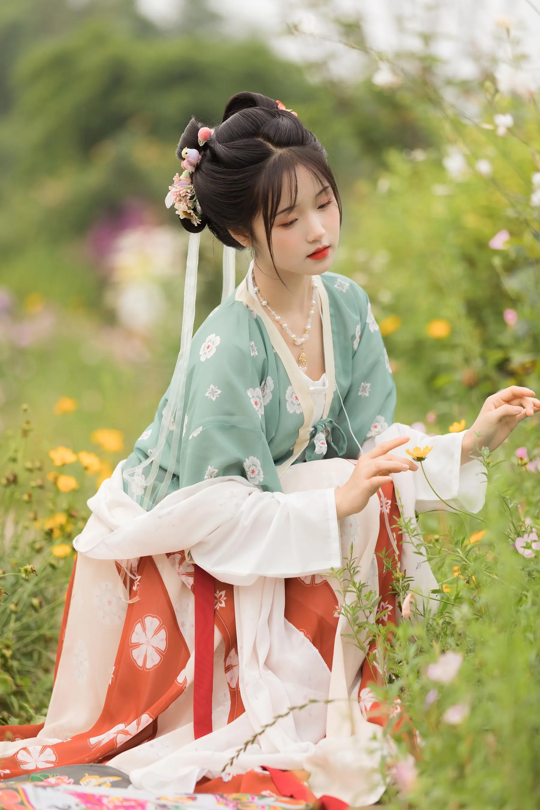[YITUYU艺图语]2021.08.21 春日宴 miki小包子 [23P]插图1